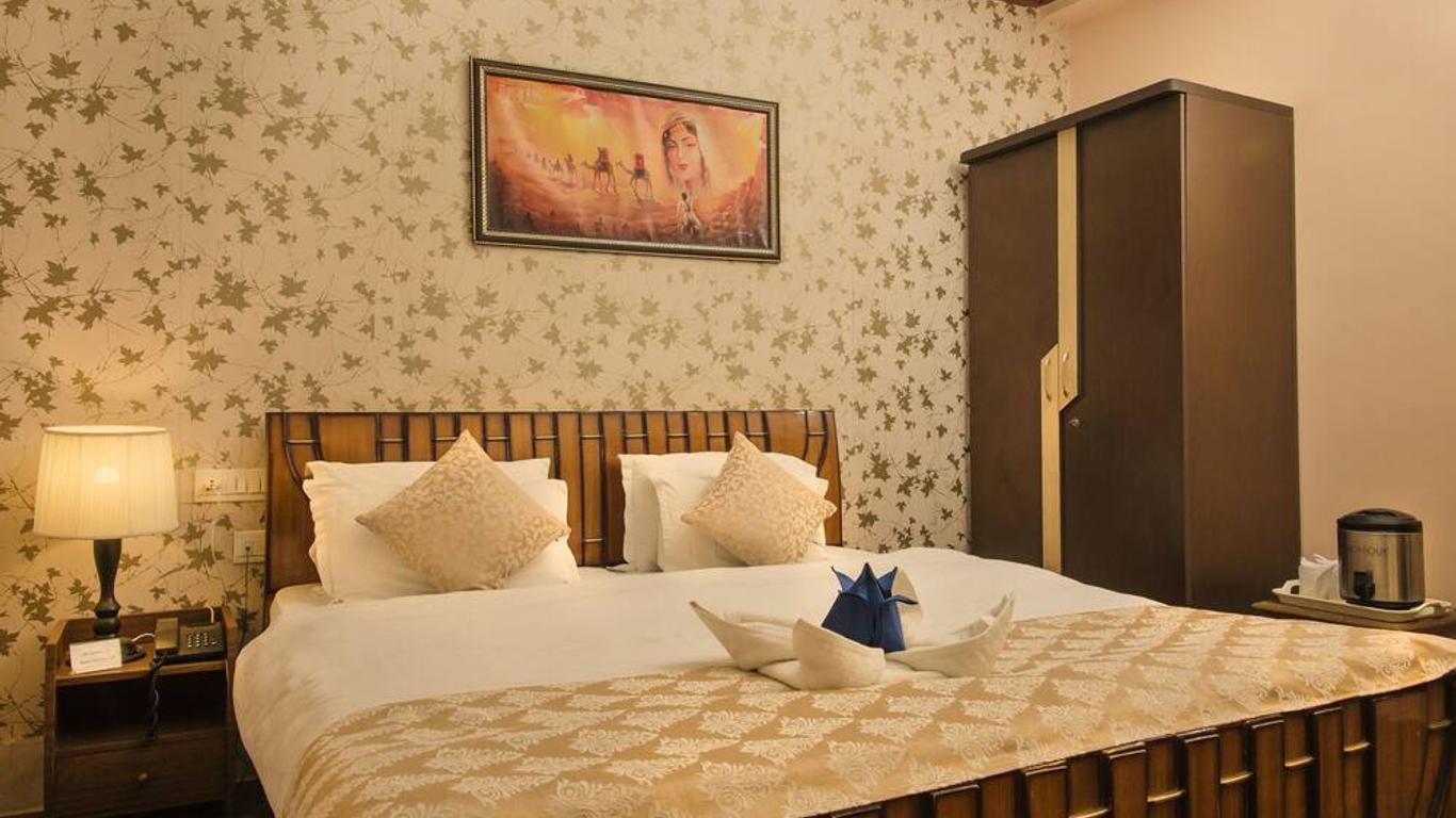 Hotel Meenakshi Udaipur - Family Preffered Hotel