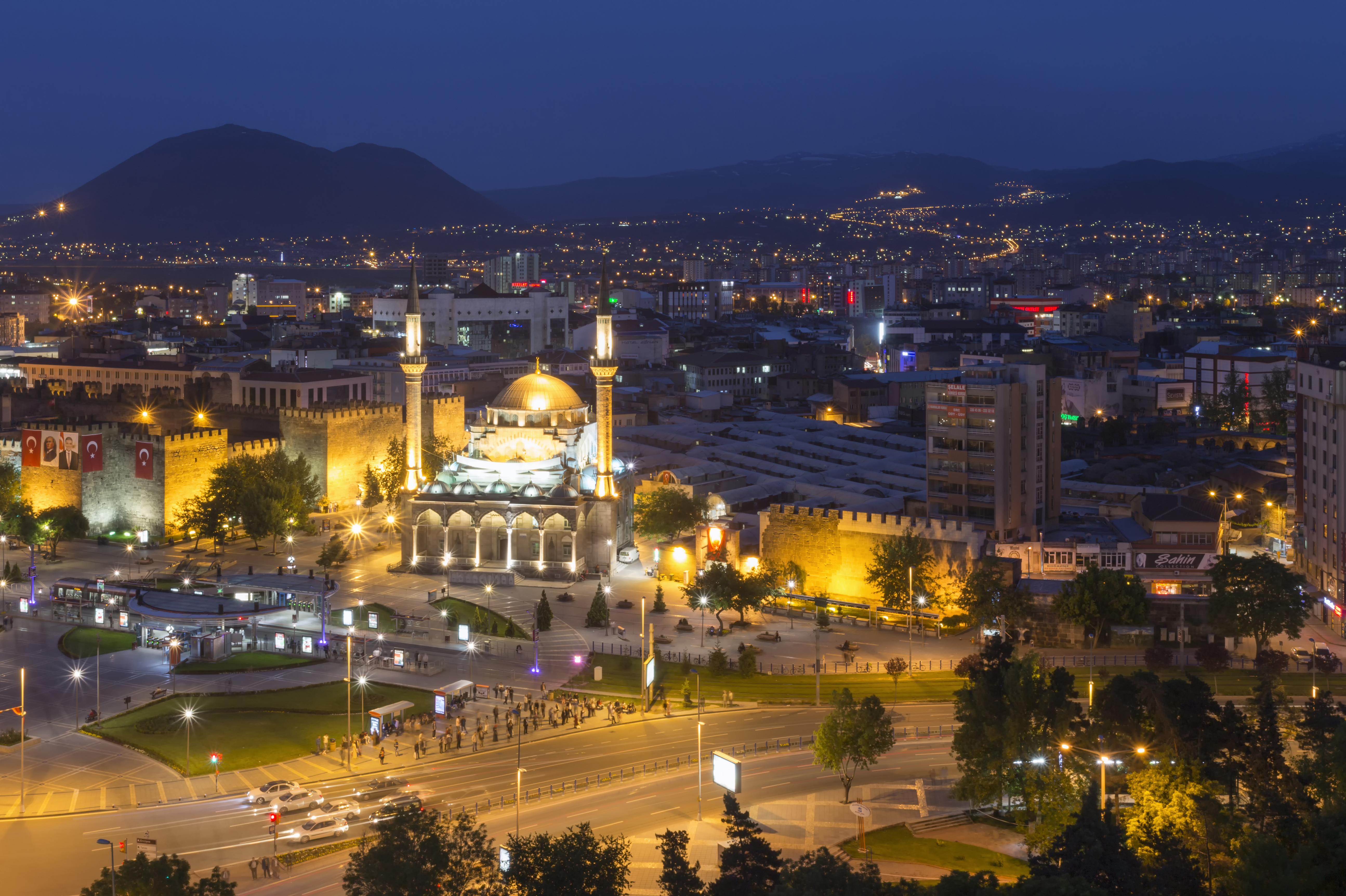 Kayseri Erkilet (ASR) - Uçuş Durumu, Haritalar ve daha fazlası - KAYAK 
