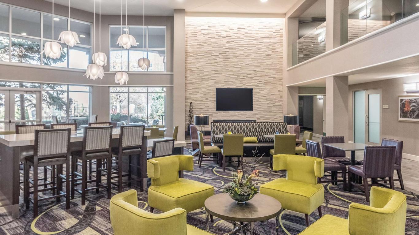 La Quinta Inn & Suites by Wyndham Denver Tech Center