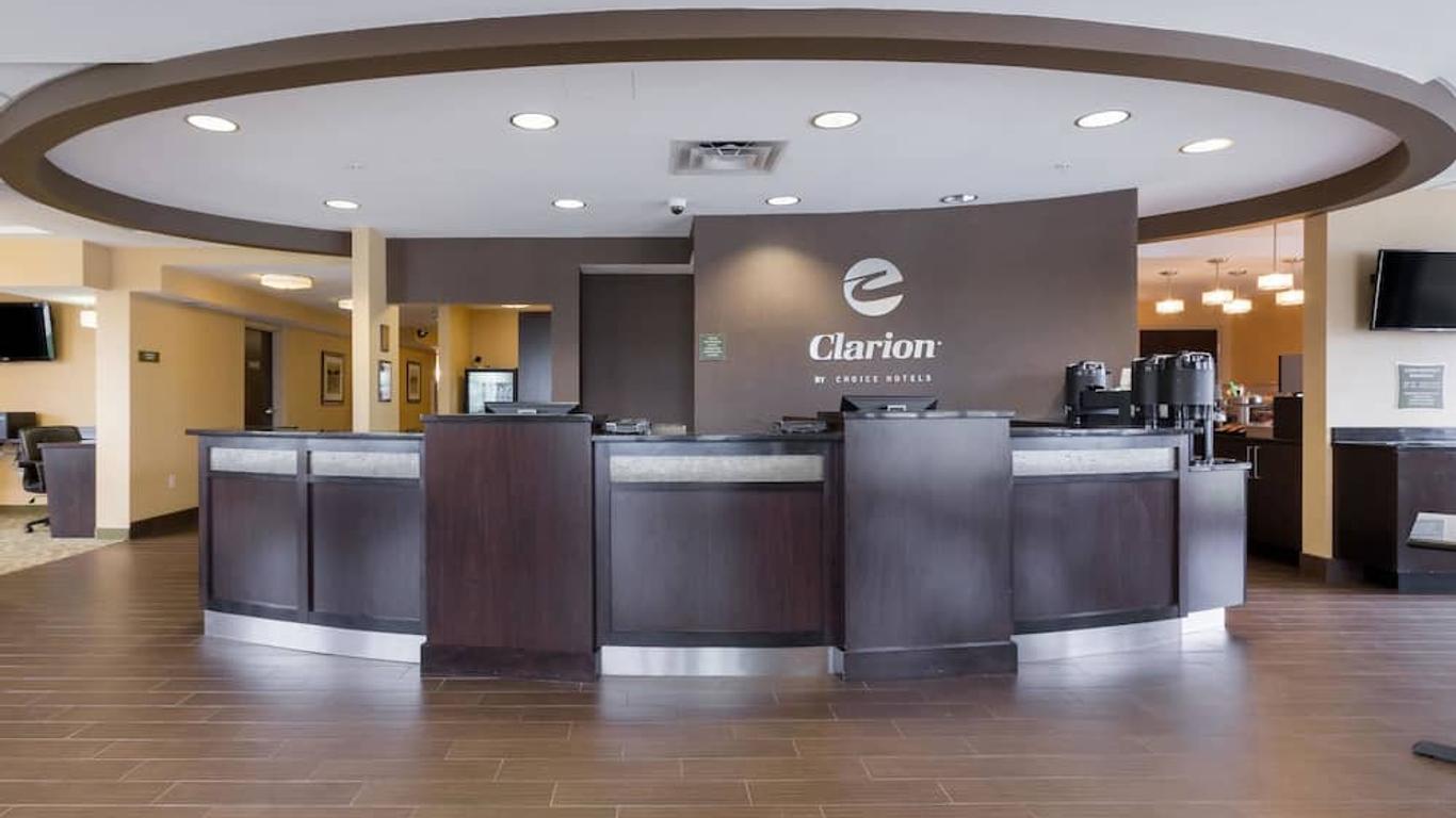 Clarion Hotel Beachwood-Cleveland