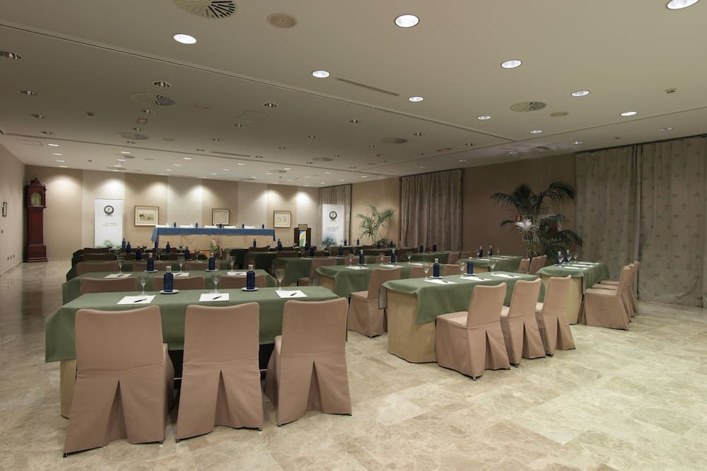 Konferans salonu