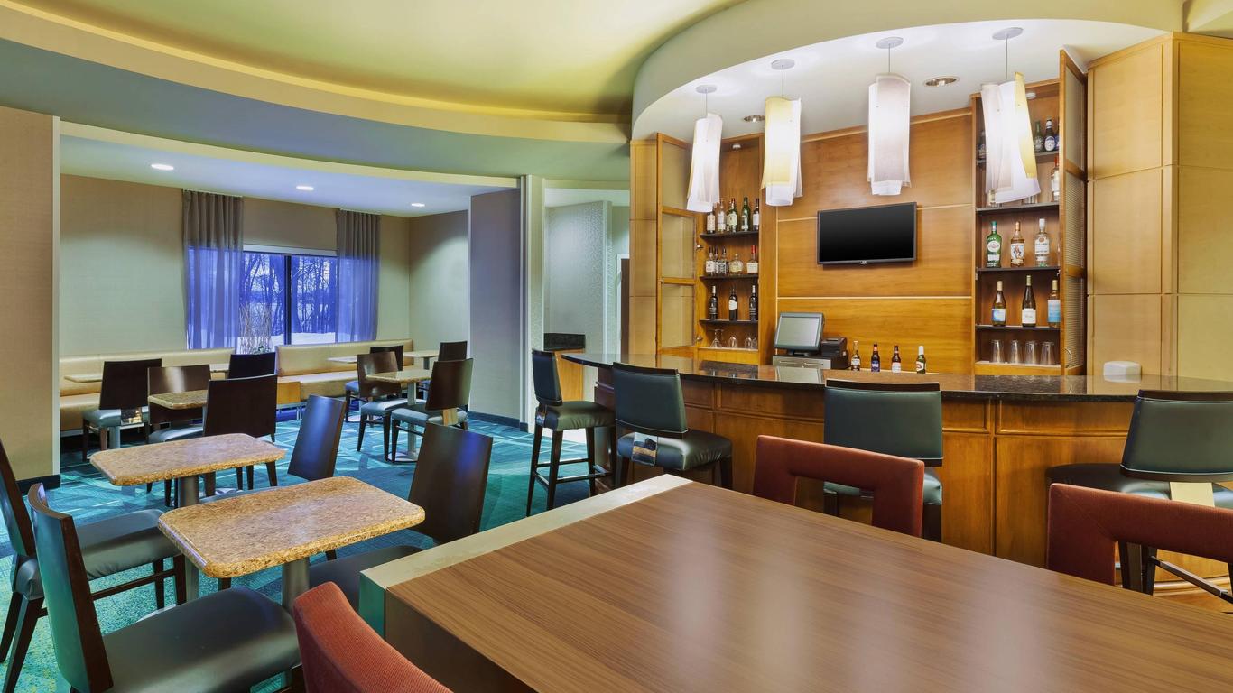 SpringHill Suites by Marriott Grand Rapids Airport Southeast