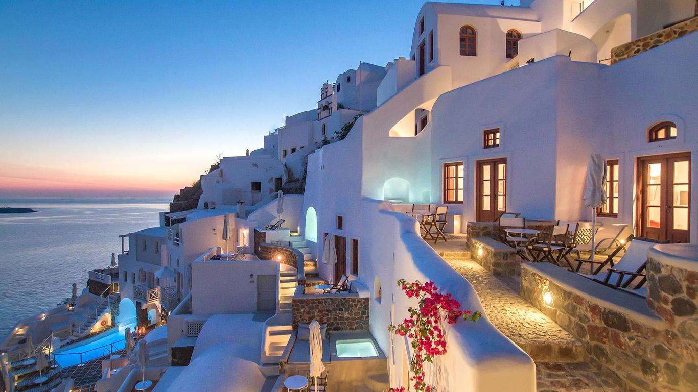 Oia Mare Villas