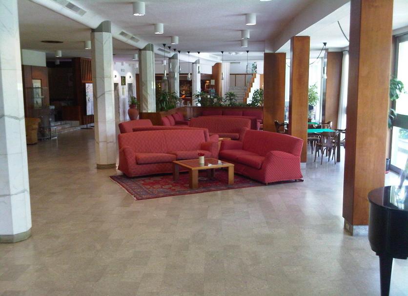 Lobi Fotoğraf