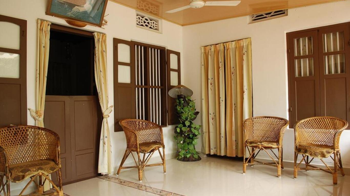 Coconut Creek Farm & Home Stay