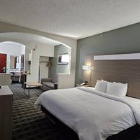 Quality Inn And Suites Dfw Airport South
