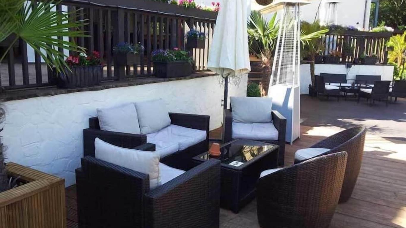 White Waters Country Hotel