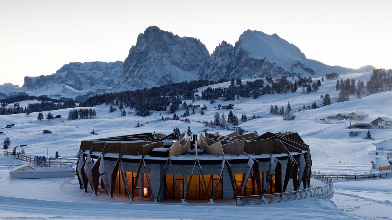 Alpina Dolomites