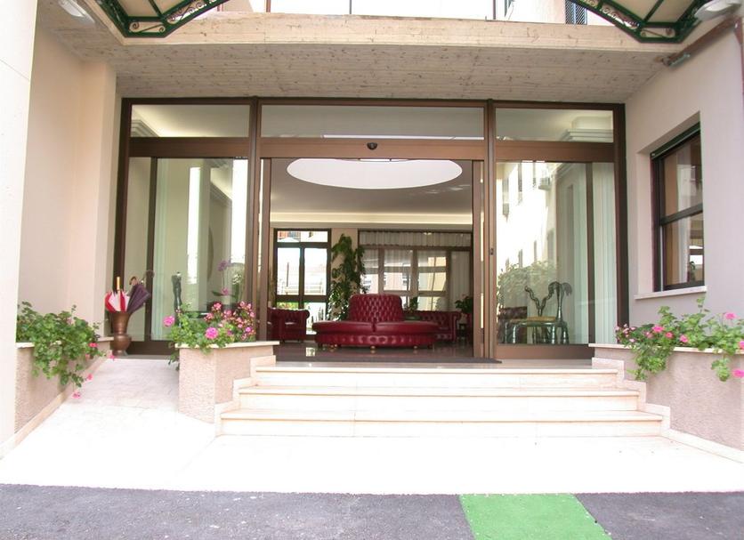 Bina Fotoğraf