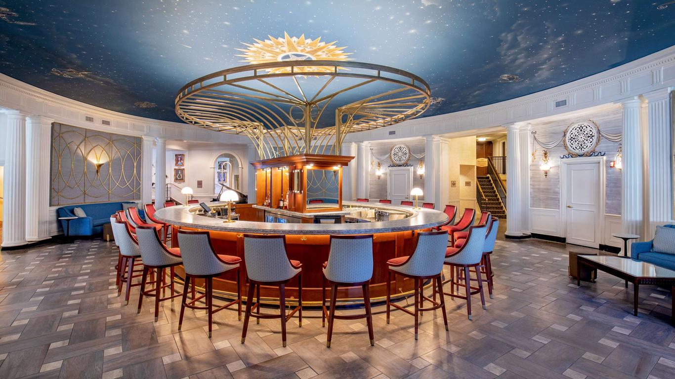 Hotel Roanoke & Conference Center,Curio Collection by Hilton, (₺̶ ̶7̶