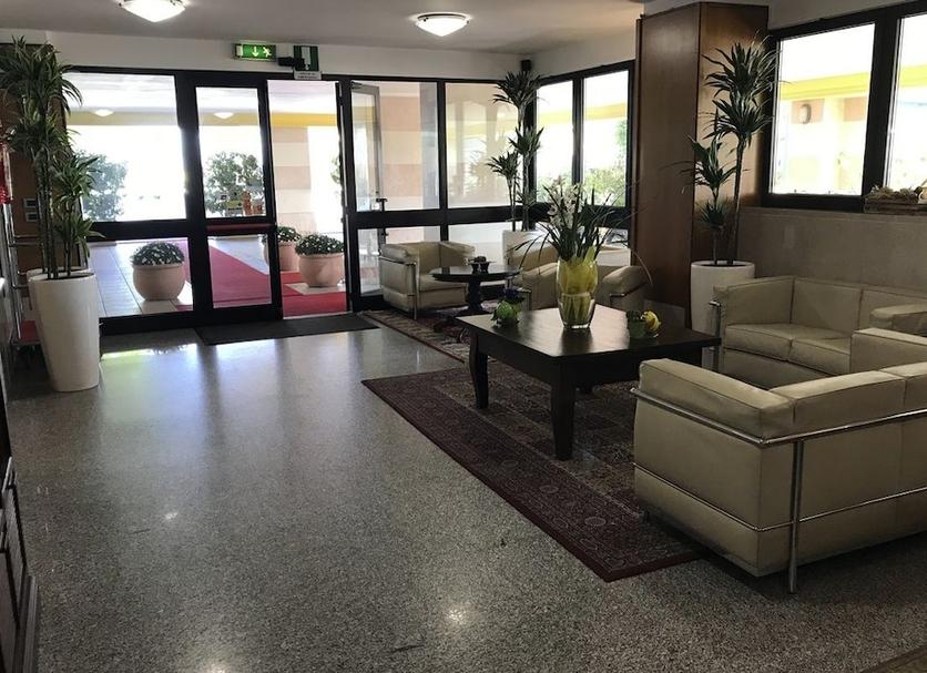 Lobi Fotoğraf