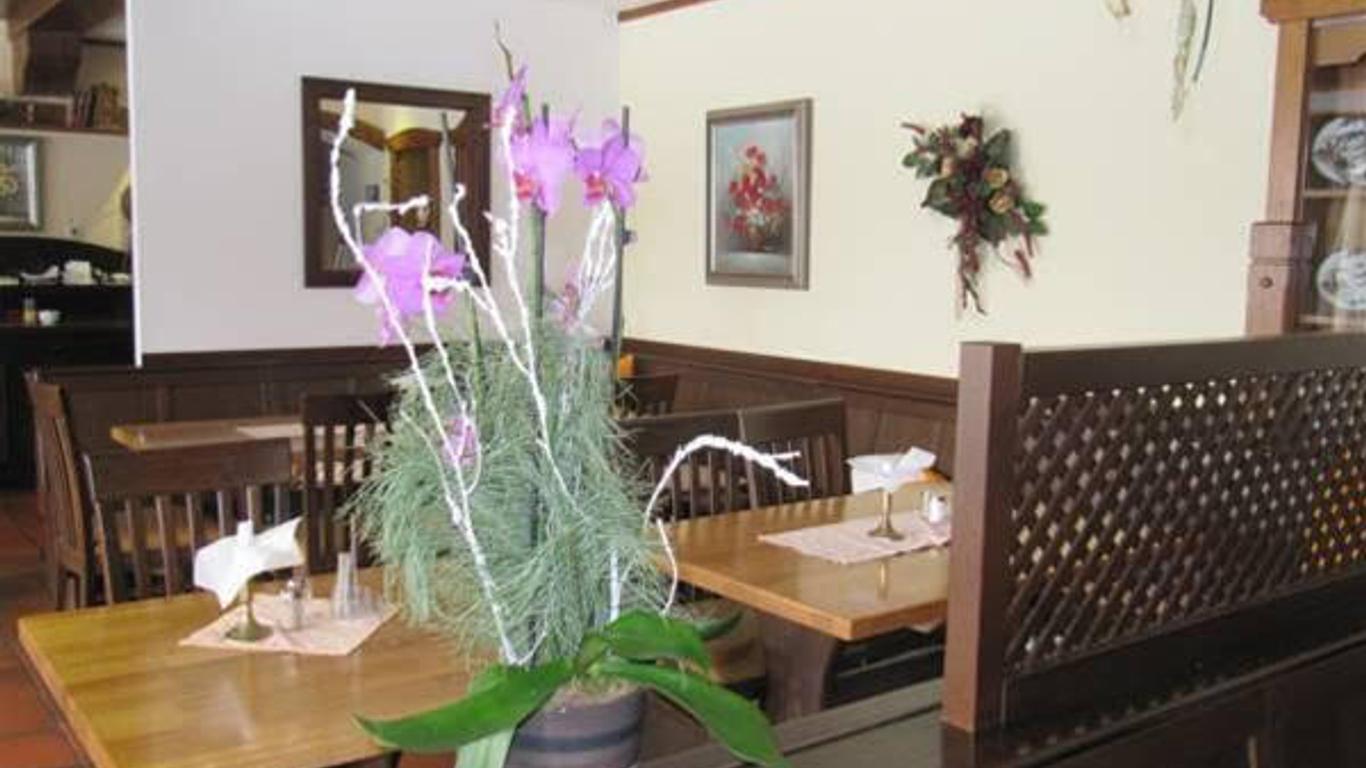 Hotel Burgwald