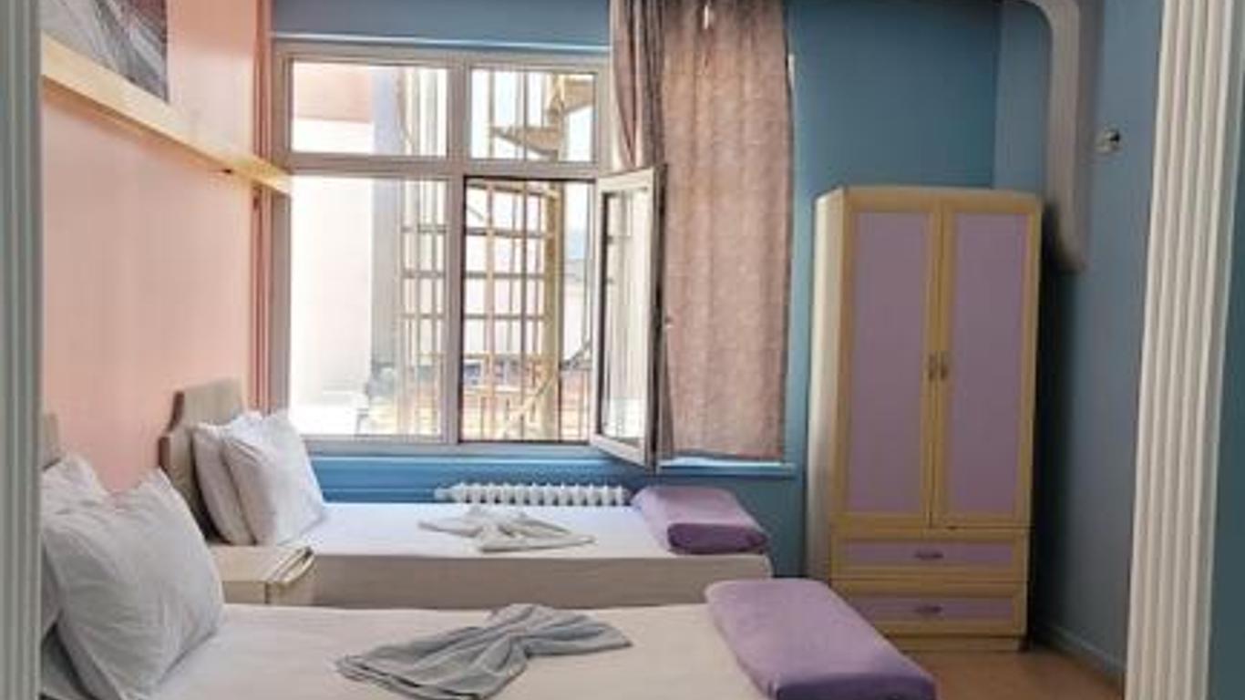 Umut Bakis Hotel