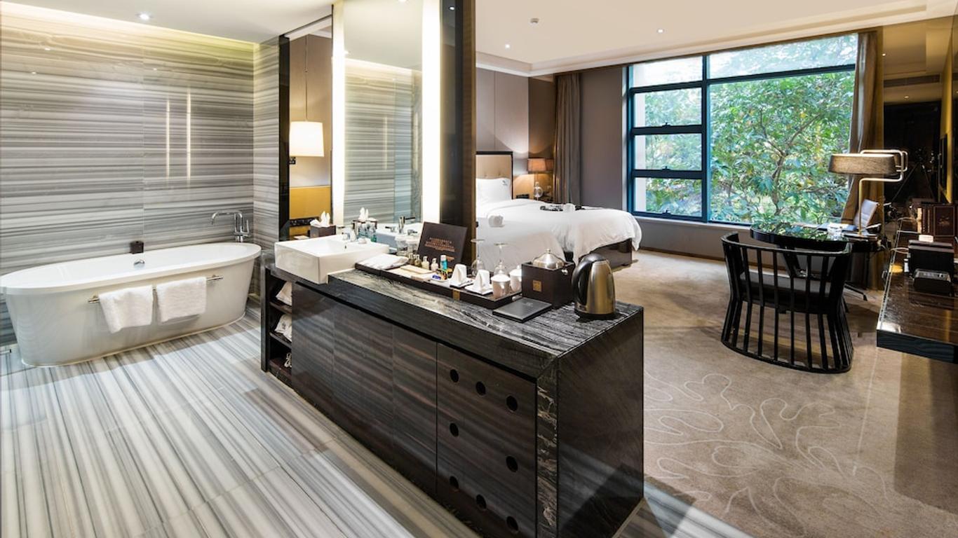 Sanya Visun Royal Yacht Hotel