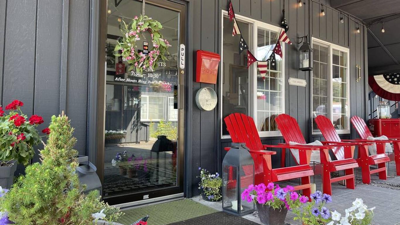 Chalet Inn