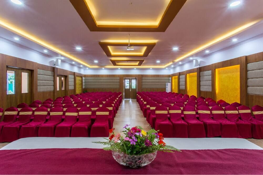 Konferans salonu
