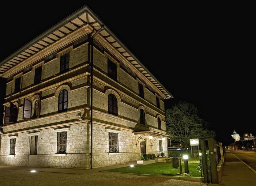 Bina Fotoğraf